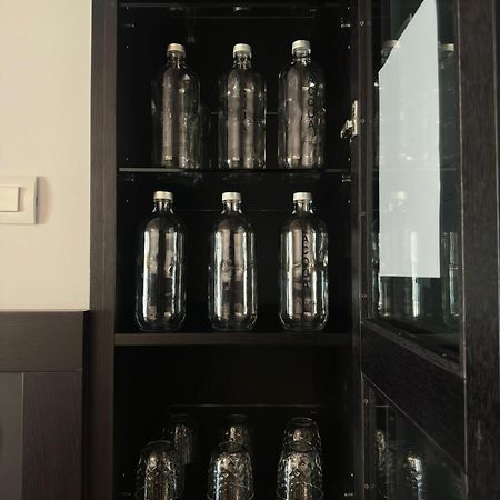 Bnbiz - Coworking Hotel Фьоренцуола-д'Арда Экстерьер фото