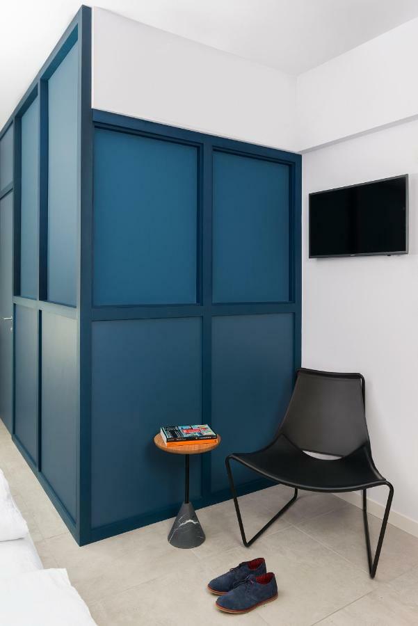 Bnbiz - Coworking Hotel Фьоренцуола-д'Арда Экстерьер фото