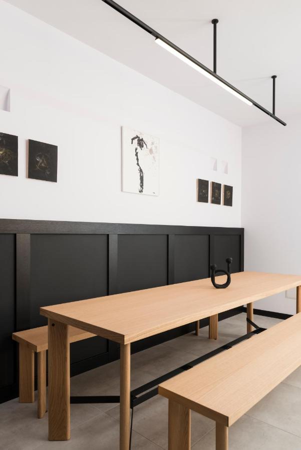Bnbiz - Coworking Hotel Фьоренцуола-д'Арда Экстерьер фото